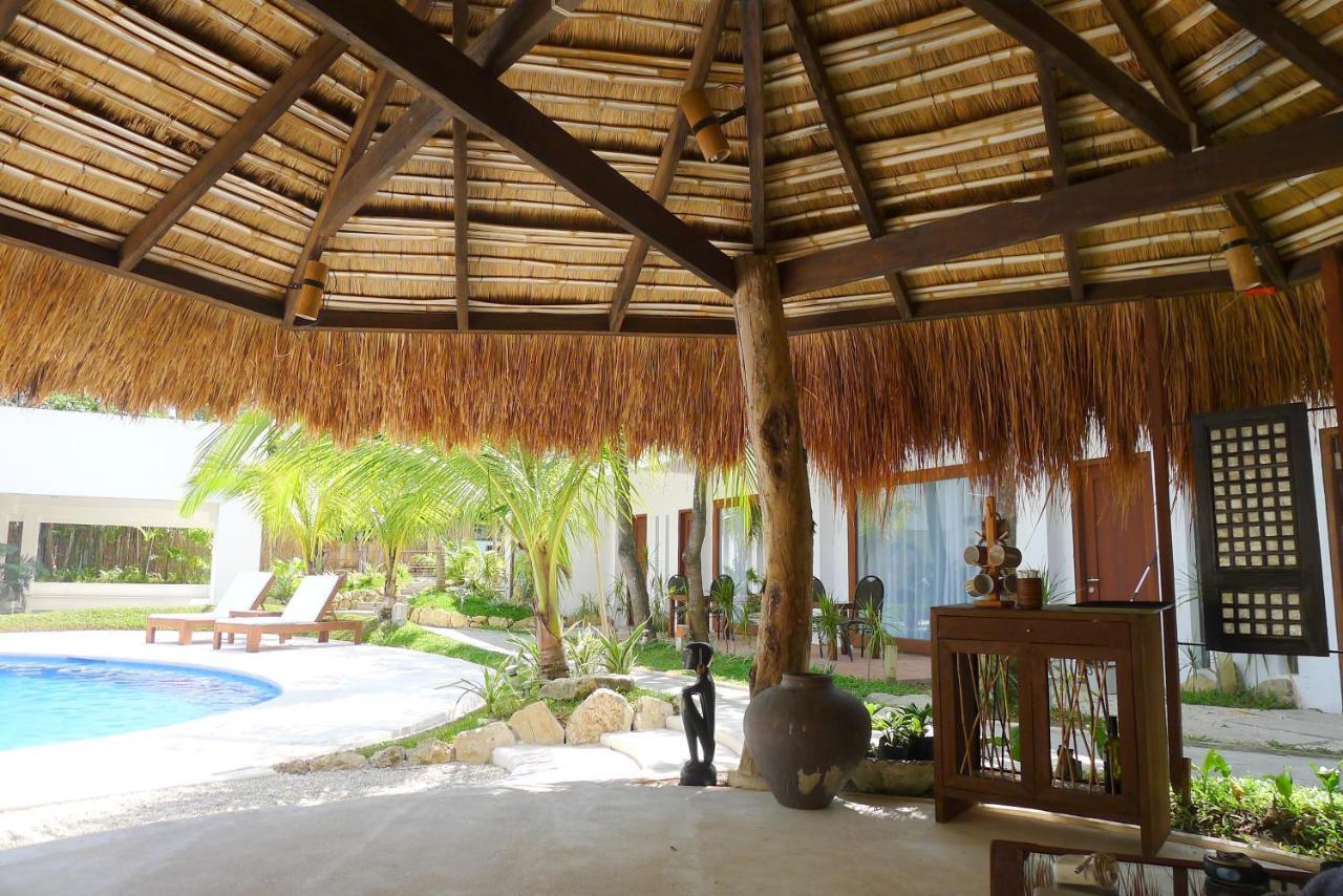 Urban Sands Hotel Iloilo Екстериор снимка