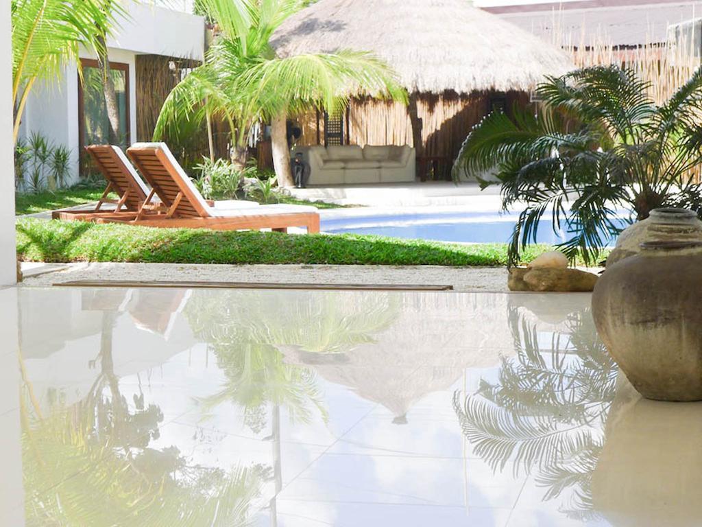 Urban Sands Hotel Iloilo Екстериор снимка
